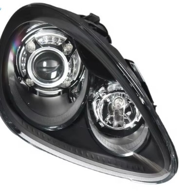 چراغ جلو (چپ) پورشه کاین