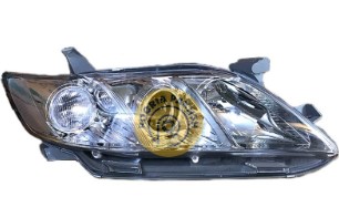 چراغ جلو سمت راست تویوتا کمری 2007 8111006200