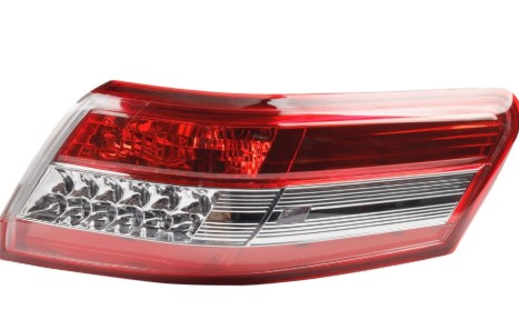 خطر عقب کمری روی گلگیر 8155006050